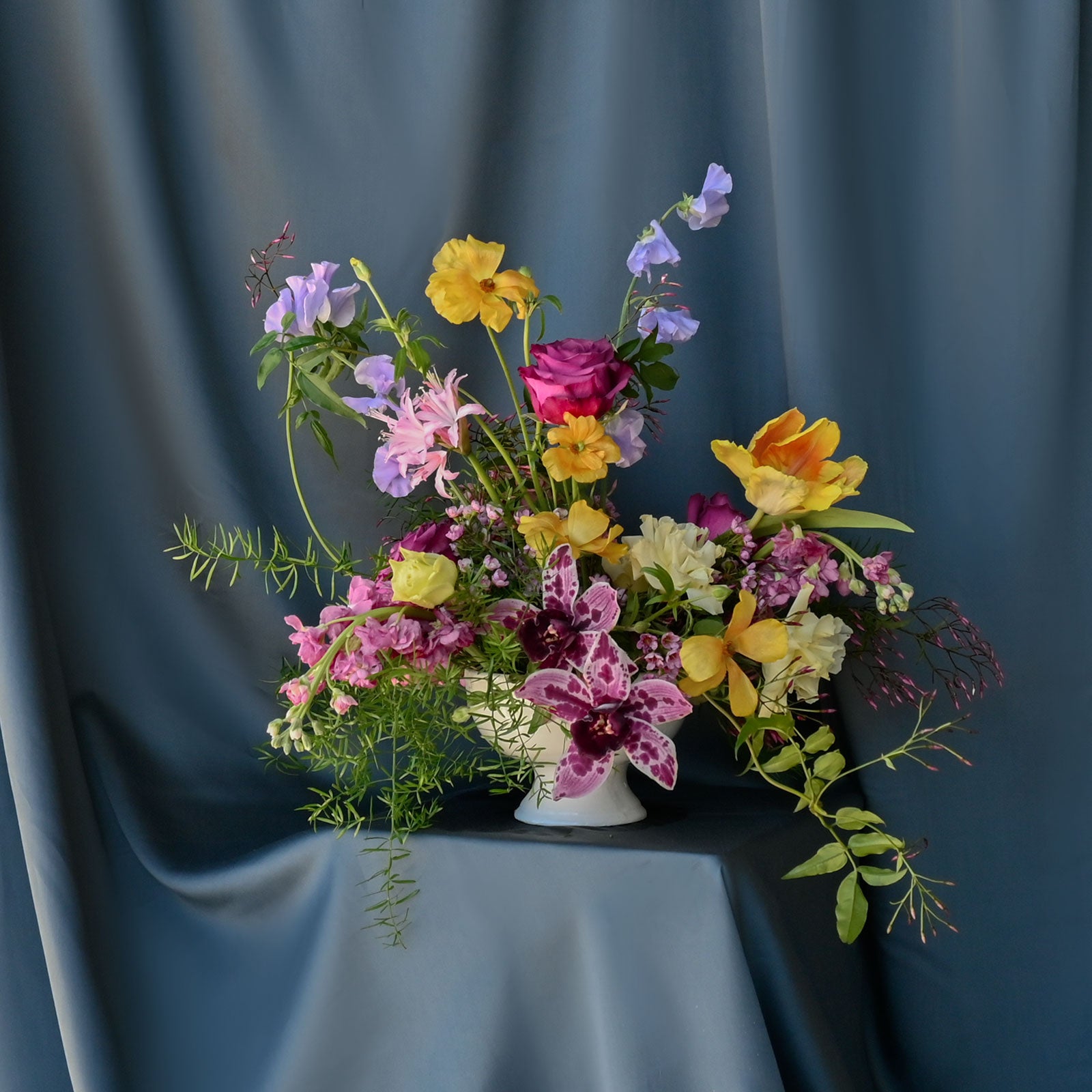 Standard Designer's Choice Vased Arrangement